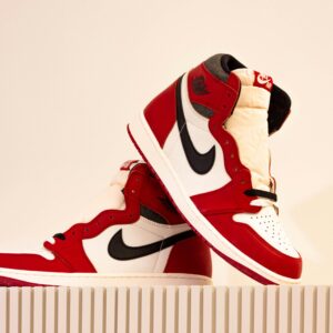 Nike Air Jordan 1 Retro High “Chicago Lost & Found” – Collector’s Edition